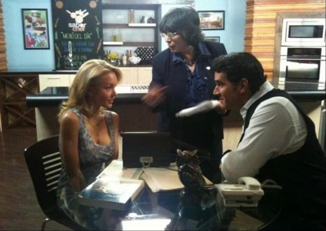 Incluso, estas pruebas se realizaron junto a Angelique Boyer, quien terminaría quedándose con el papel de la protagonista.