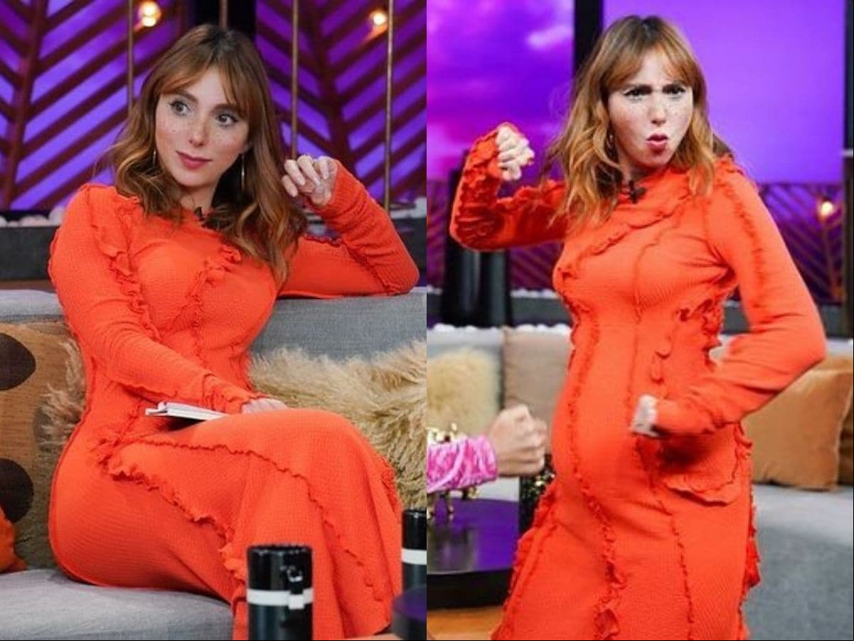 Finalmente, el vestido naranja que portó el pasado miércoles 27 de agosto en 'Netas Divinas' fue toda una sensación, pues acentuaba perfectamente sus cinco meses de gestación.