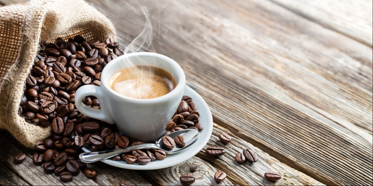 ¿Eres adict@ al café? Te damos cinco razones para tomarlo todos los días. ¡Haz clic en la galería!