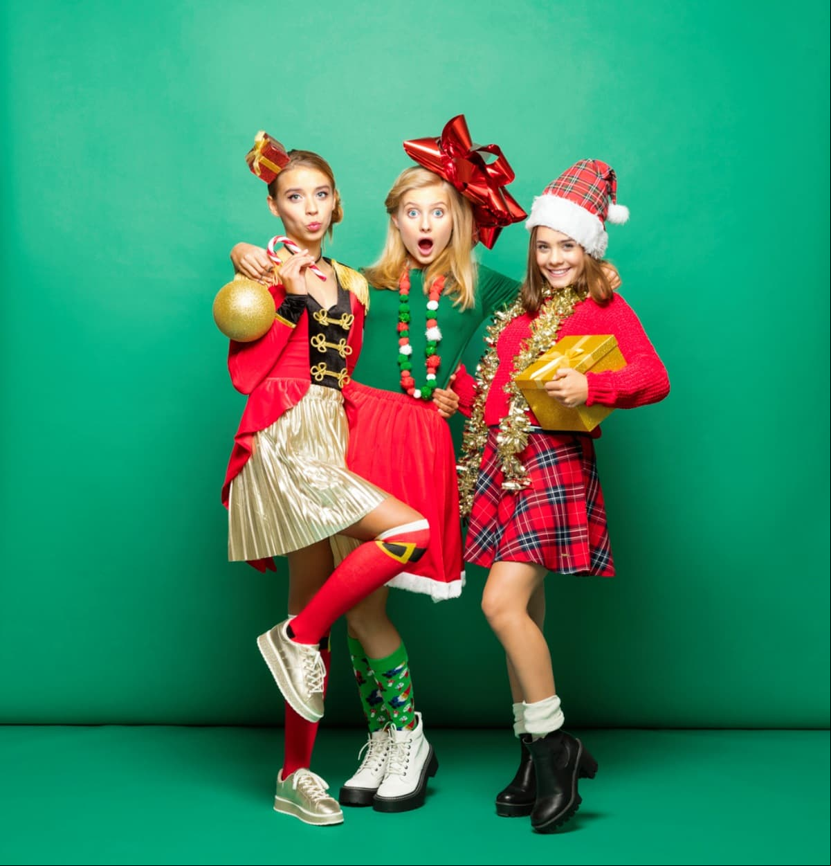 Ideas de outfits de mujer para posadas navideñas