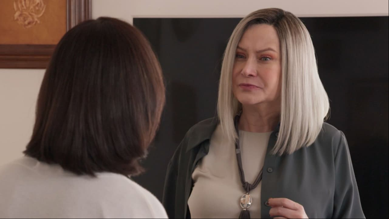 Graciela amenaza a Rocío y le exige que se aleje de su familia