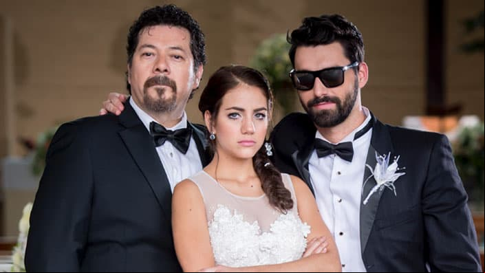 Los invitados de la boda de Maia