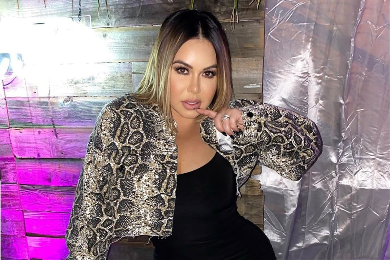 Chiquis Rivera desata rumores de embarazo al mostrar tierno regalo