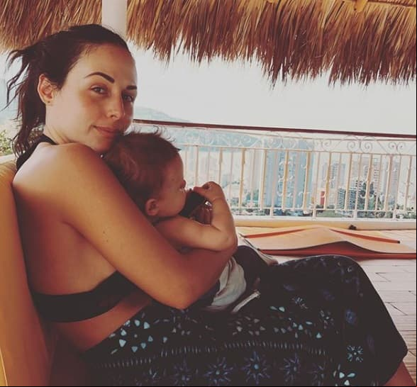 Luego le dieron la bienvenida a Luka Guerra Vega el 20 de mayo de 2019 en un parto en casa, al cual asistió Marimar, hermana de Vega.