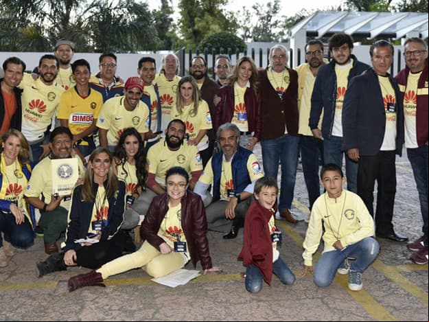 ¡Descubre a los famosos que son americanistas de corazón!