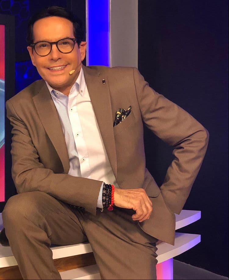 “Con muchos cuidados estamos trabajando en el programa Hoy”, reveló Juan José Origel sobre cómo se vive la producción de Magda Rodríguez.