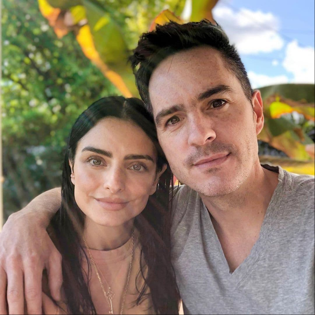 Aislinn Derbez y Mauricio Ochmann deciden parar su relación.