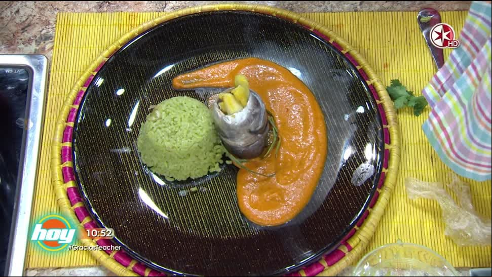 Pescado con mole de guayaba