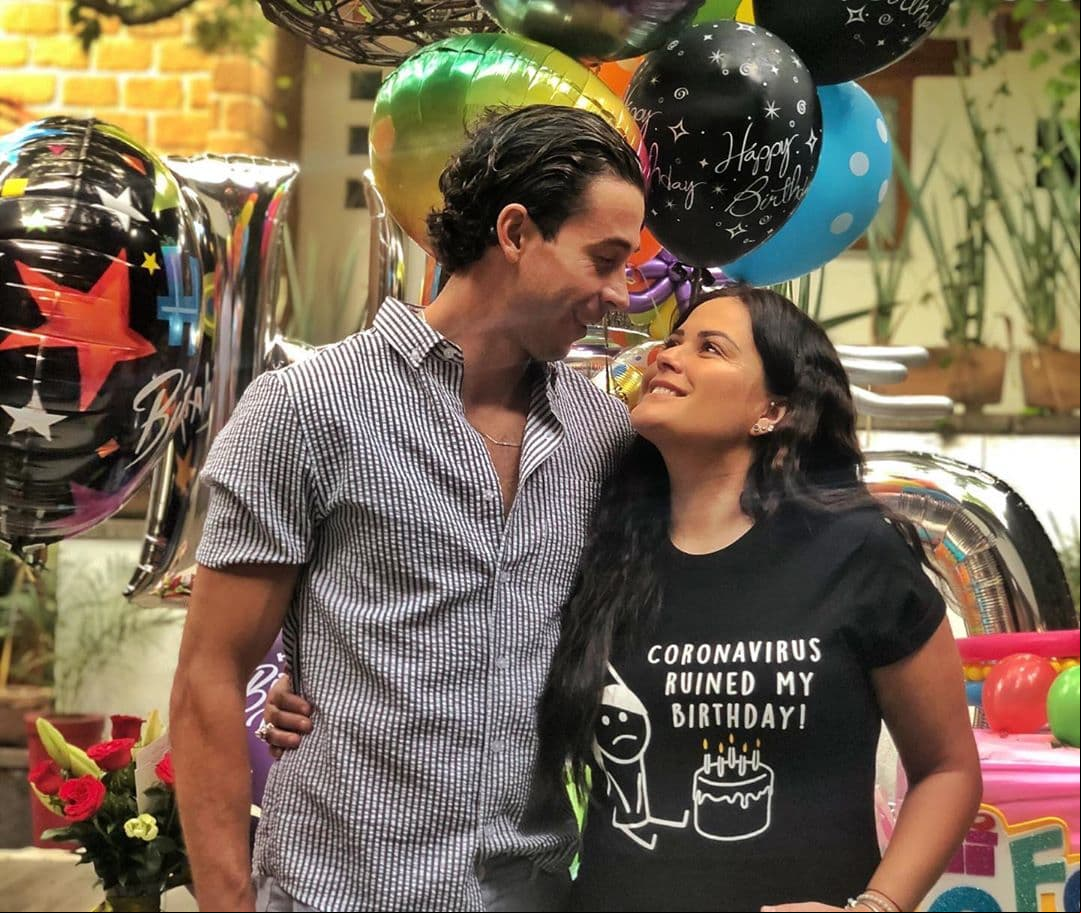 Con seis meses de embarazo, Mariana Echeverría está lista para trabajar: “regreso con todo y panza”