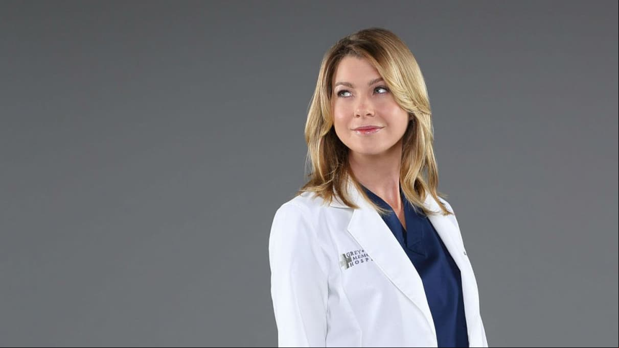 Ellen Pompeo se embarazó durante la filmación de la temporada 6 y los escritores hicieron que su personaje le donara parte de su hígado a su padre para que pudieran ocultar su vientre (FOTO: ABC)