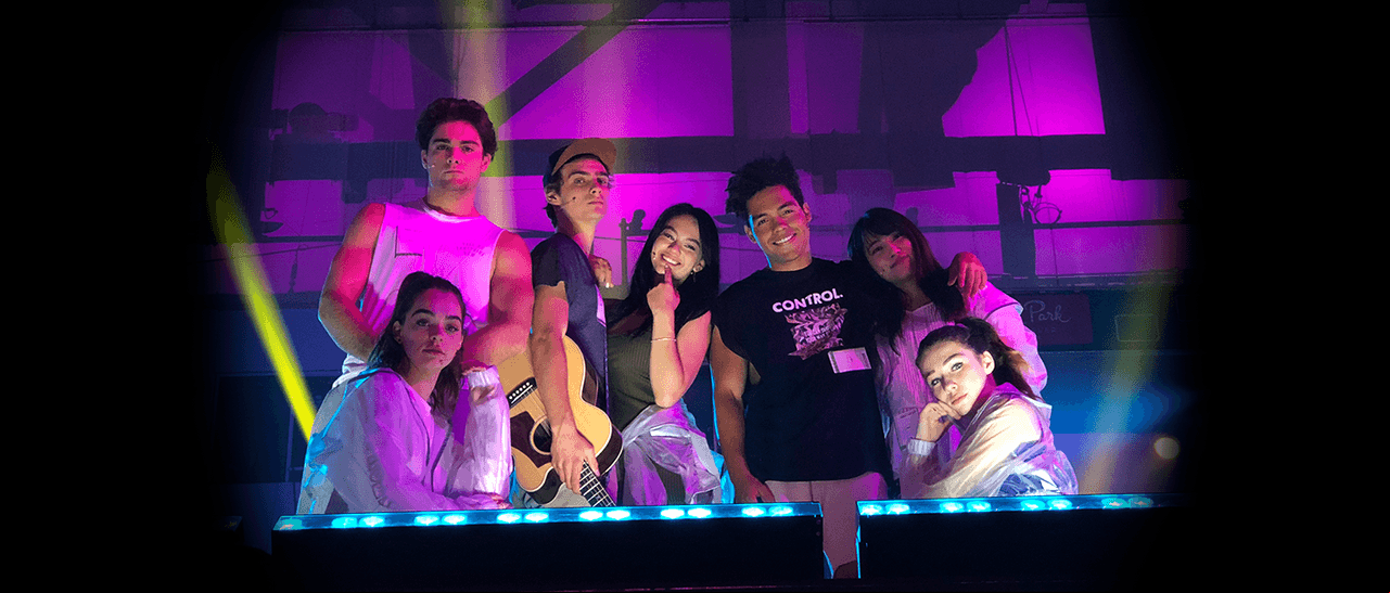 ¡Préndele a los Premios Juventud 2018 por el YouTube de Like la Leyenda!