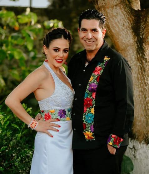 Adriana Nieto también eligió las paradisíacas playas de Cancún para casarse con Mario Saucedo a finales de febrero.