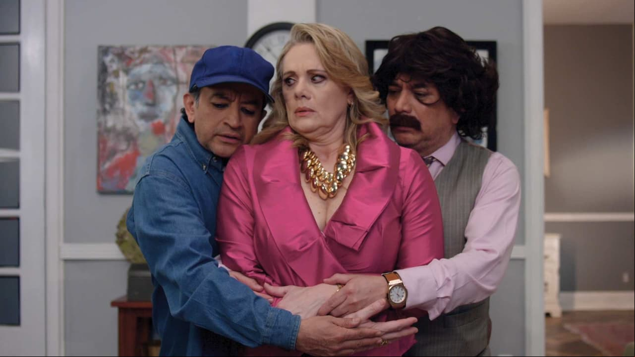 Erika Buenfil estelariza ‘La Telenovela macabrona’. Revívela AQUÍ
