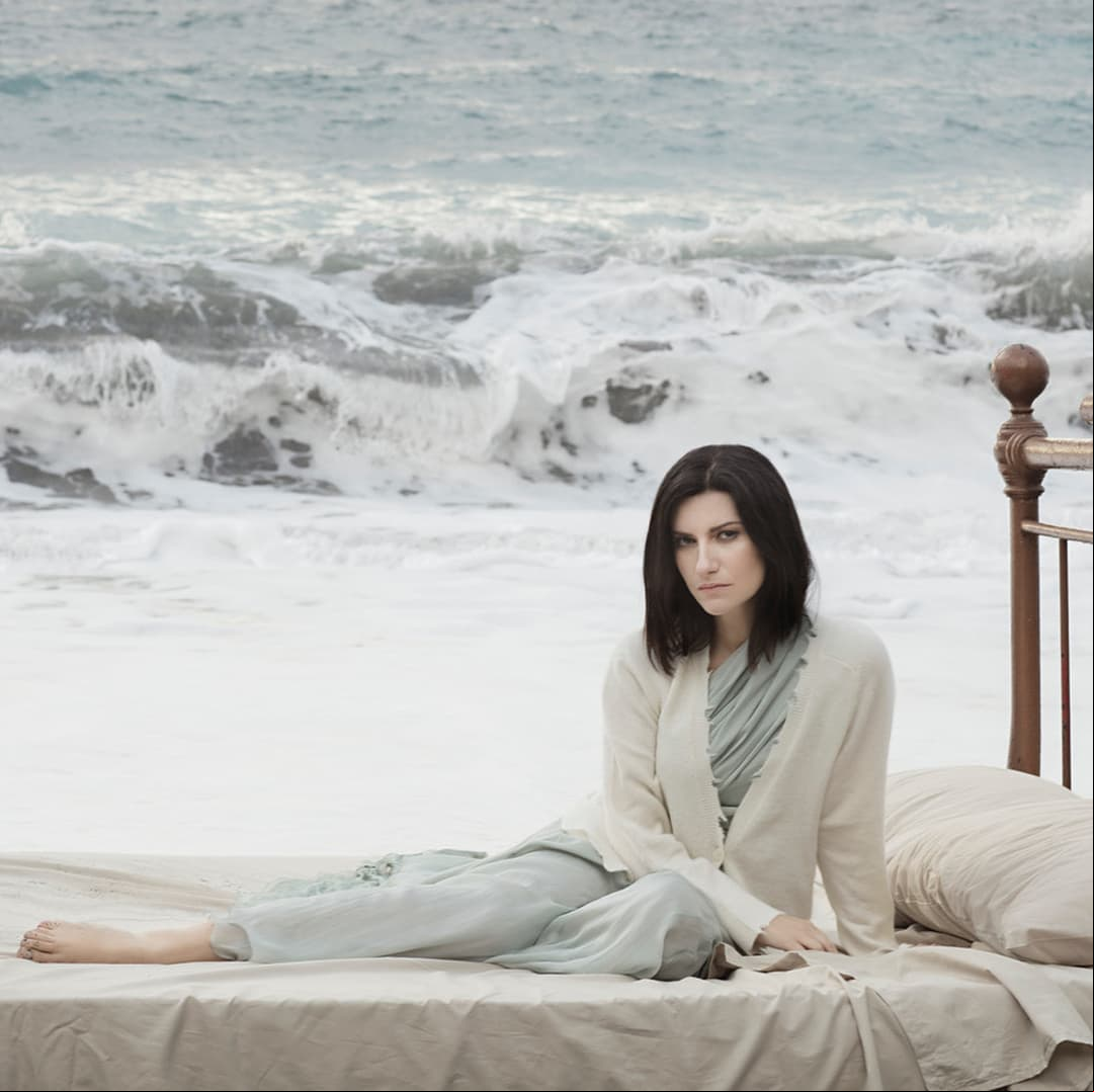 Laura Pausini tiene una misión de vida según reconocida pitonisa