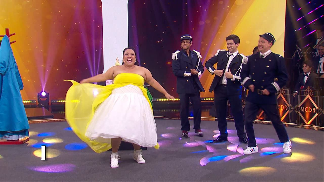 Michelle Rodríguez tiene nuevos XV años y protagoniza apasionado beso con Armando Hernández