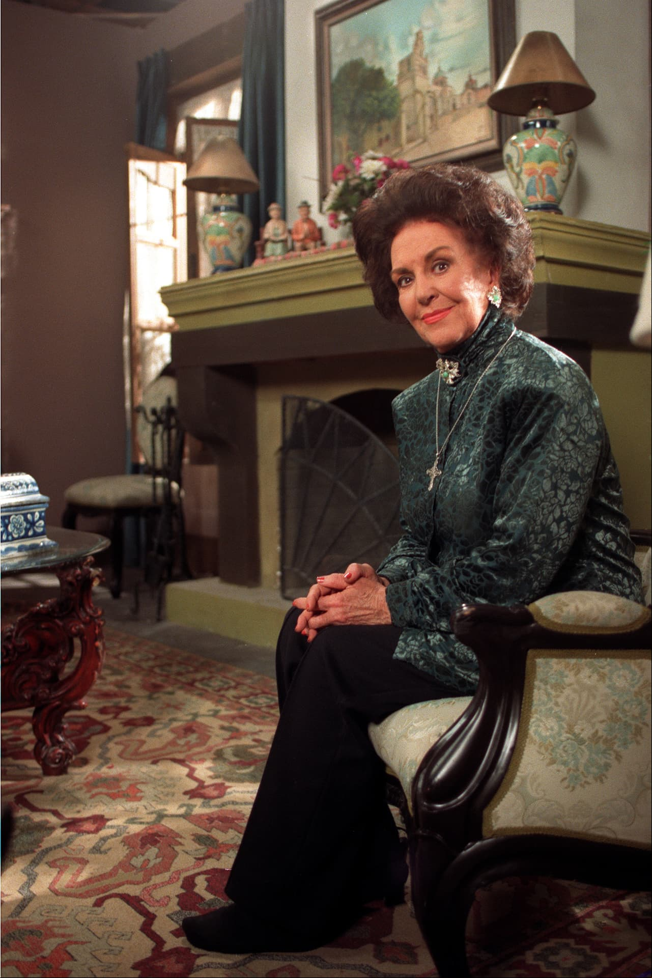 La querida Marga López interpretó por primera vez a una villana de telenovela: doña 'Ana Joaquina', quien estará decidida a todo con tal de destruir a 'Luciana'.