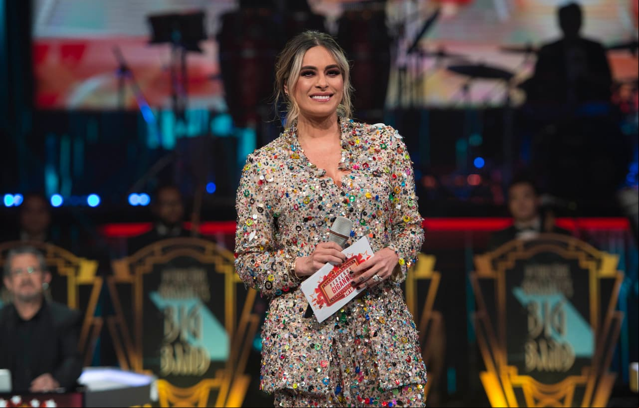 Me encantaría ver triunfar a los Pequeños Gigantes.- Galilea Montijo