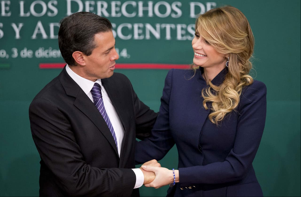 Romances entre famosas y políticos que no terminaron bien