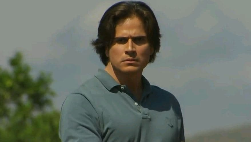 Corazón Indomable Capítulo 1: Octavio Defiende a Maricruz