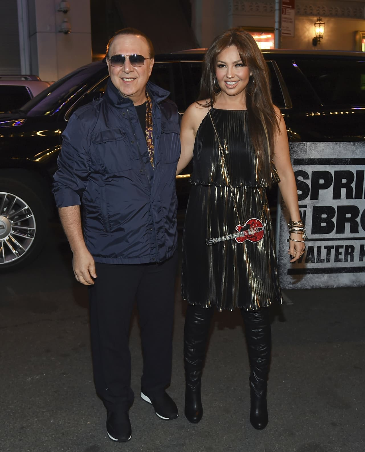 Tommy Mottola presume la flexibilidad de Thalía