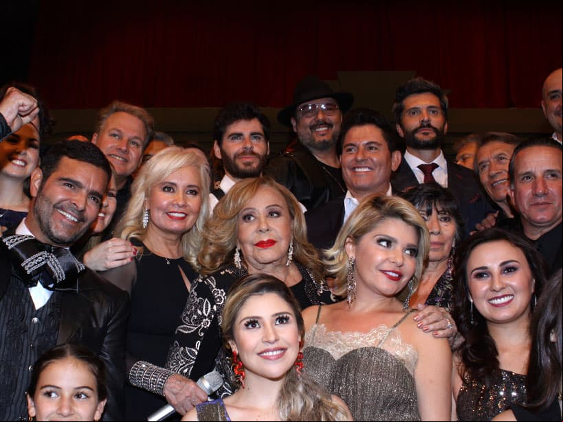 La presentación a prensa de la bioserie 'Silvia Pinal frente a ti', se realizó con un gran éxito y muchas celebridades invitadas.