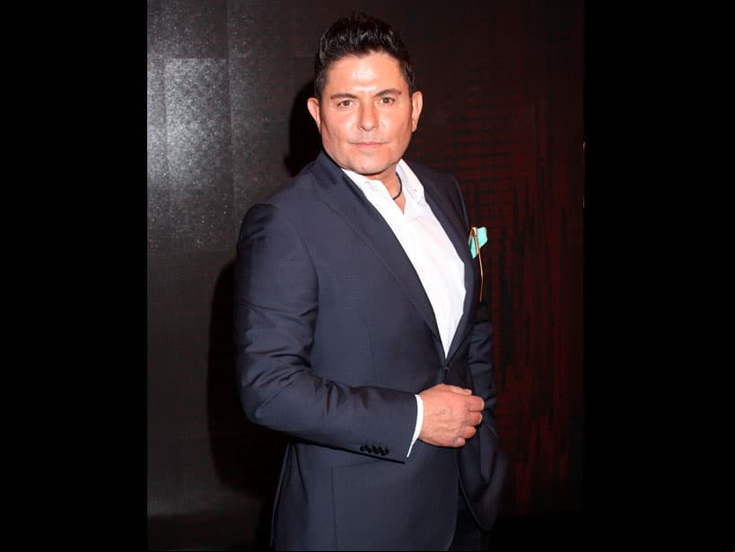 Ernesto Laguradia regresa a Televisa para participar en este gran proyecto en donde dará vida a uno de los amoríos de Silvia Pinal.