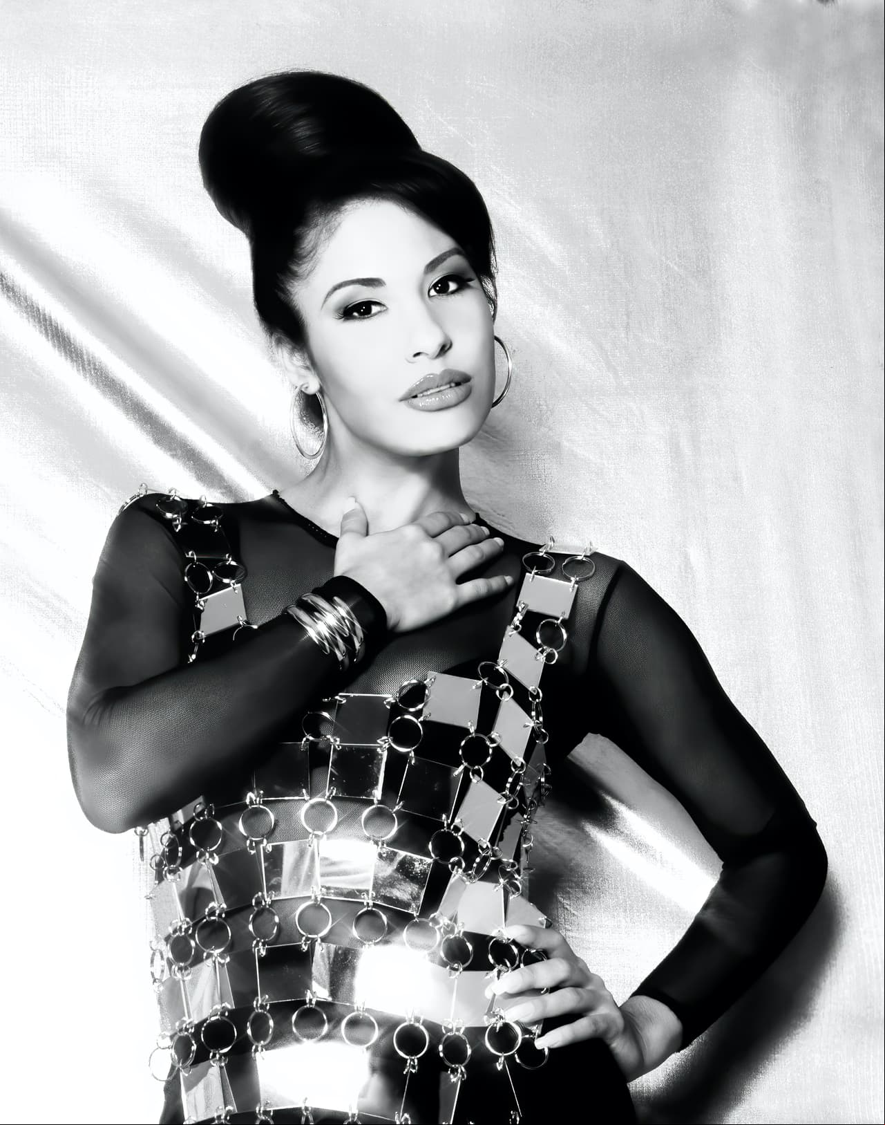Drag se disfraza de Selena Quintanilla y fans lo señalan