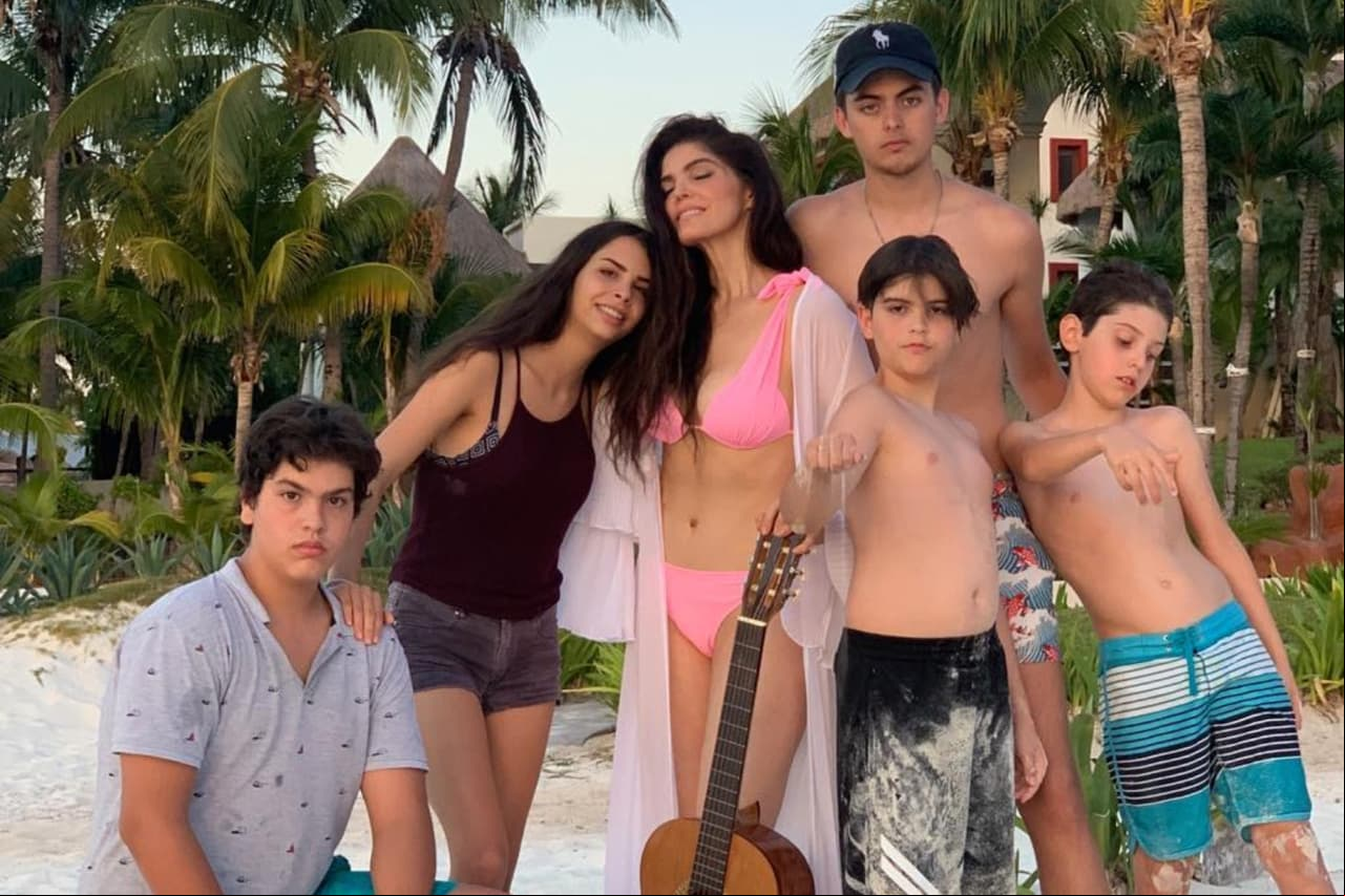 Ana Bárbara dedica emotivo mensaje a los hijos de Mariana Levy