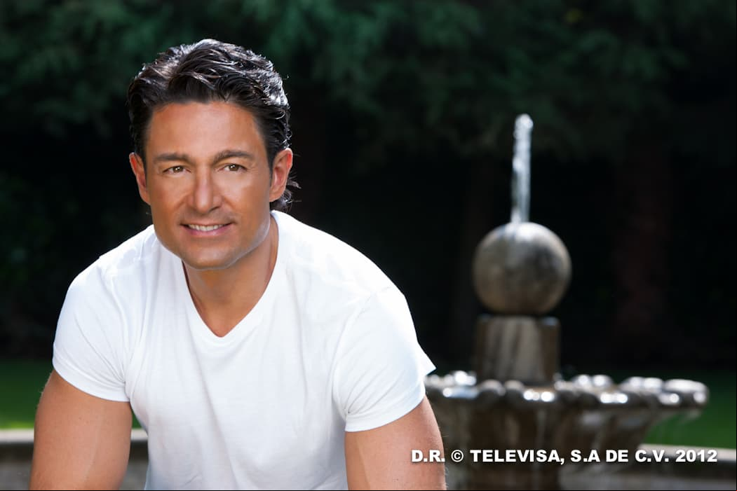 Famosos que han sido modelos en videos de regional mexicano