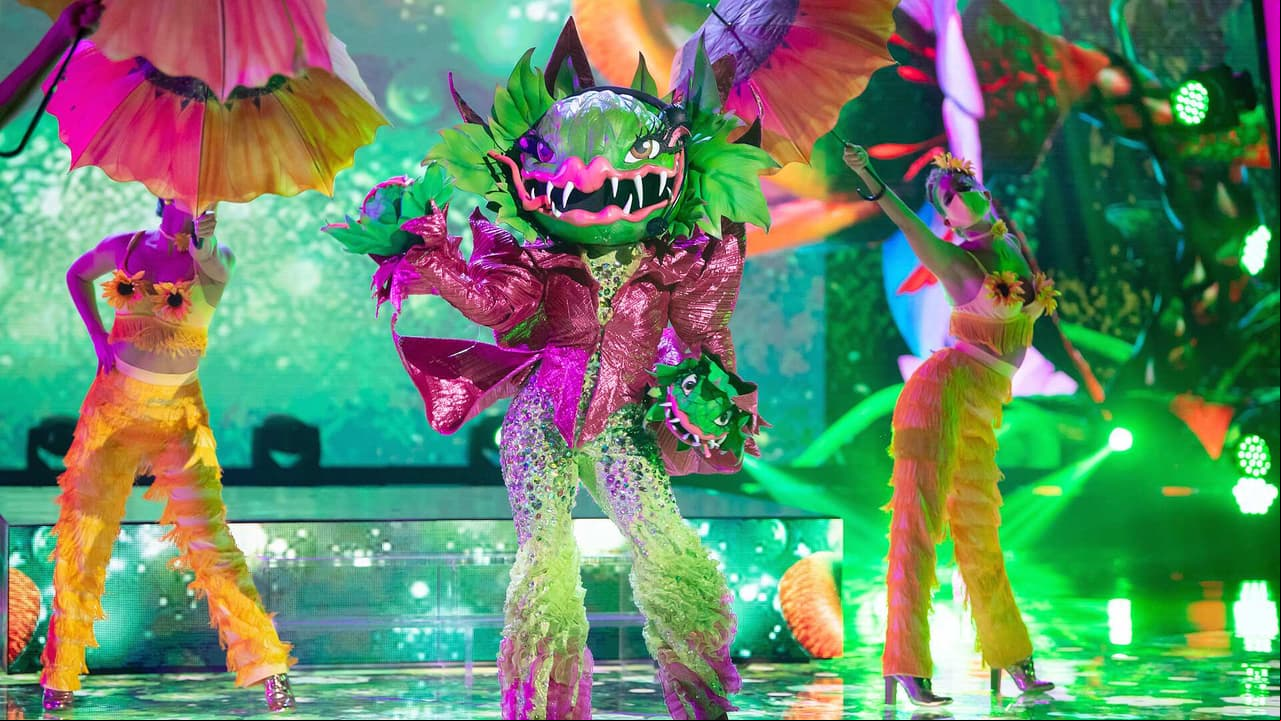 Carnívora canta ‘Que Nadie Sepa Mi Sufrir’ al estilo de La Sonora Dinamita