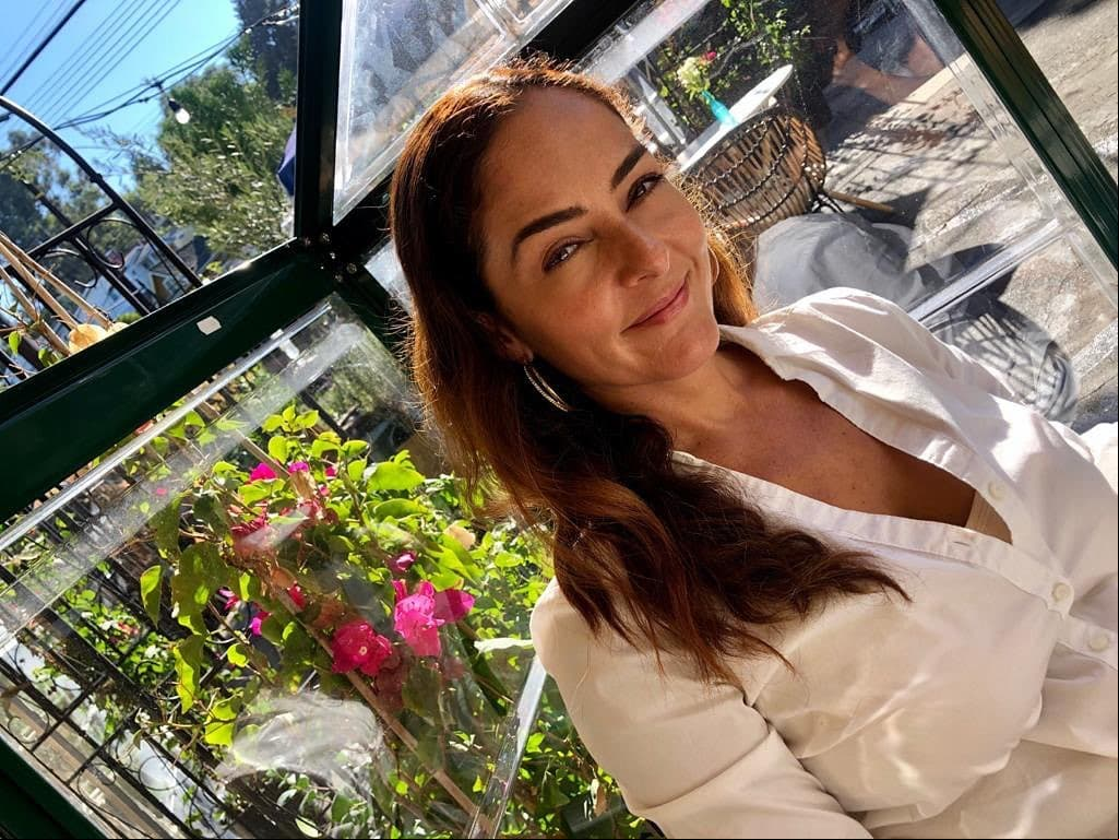 La más reciente publicación que compartió fue el pasado 29 de agosto con un autorretrato en el que se le ve sonriente y que acompañó con la frase: “En los detalles está la magia, excelente fin de semana besos”.