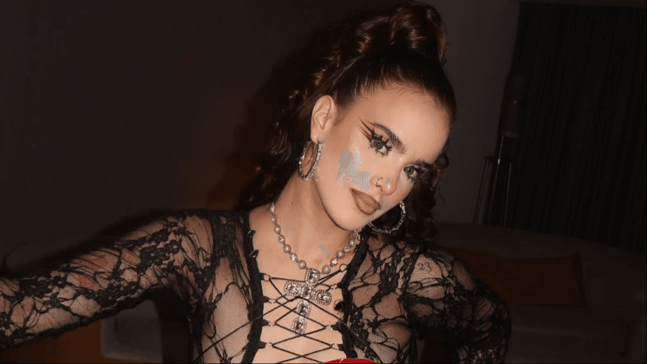 Gala Montes tiene problemas de salud en su primer concierto en el Lunario. Esto le pasó