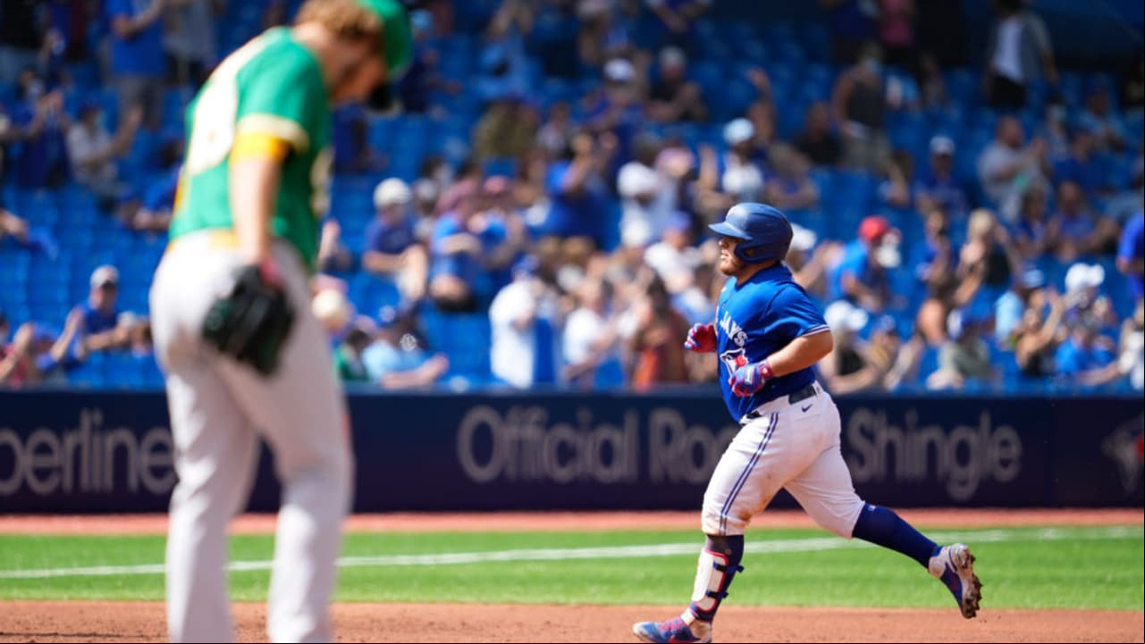 Alejandro Kirk pega su quinto cuadrangular con Blue Jays