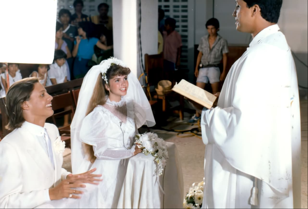 En agosto de 1985 se estrenó en México la cinta ‘Fiebre de amor’, la cual fue protagonizada por Lucero y Luis Miguel y dirigida por René Cardona.