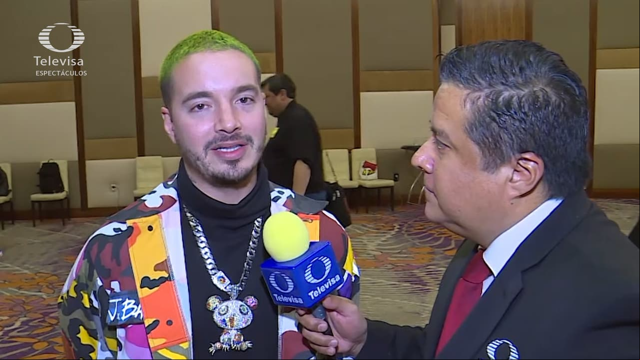 J Balvin lidera la noche de los Latin Grammy