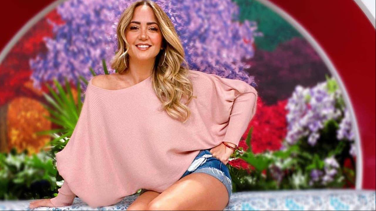 Andrea Legarreta desata tremendos piropos en programa en vivo por fotos en bikini: ‘Qué chamorrones’