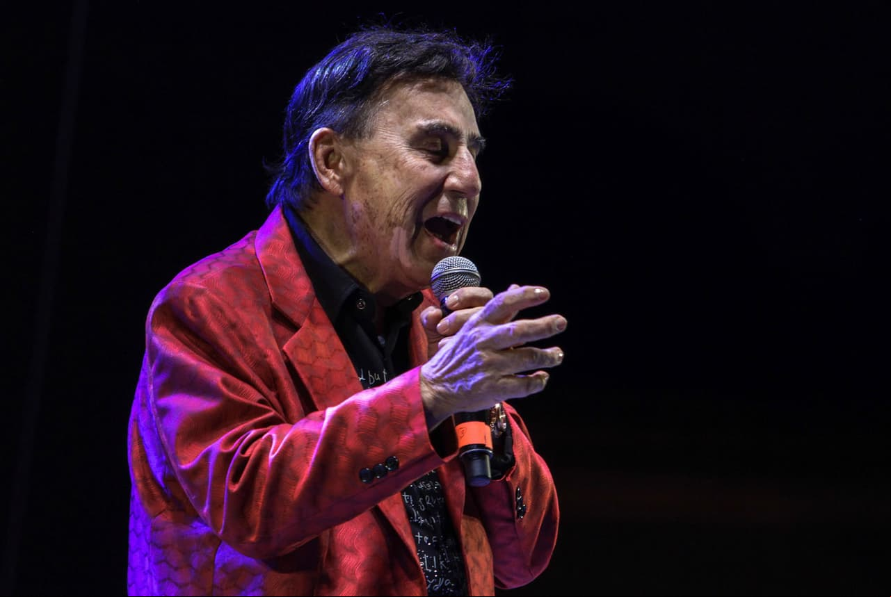 Muere el cantante Gualberto Castro a los 84 años de edad