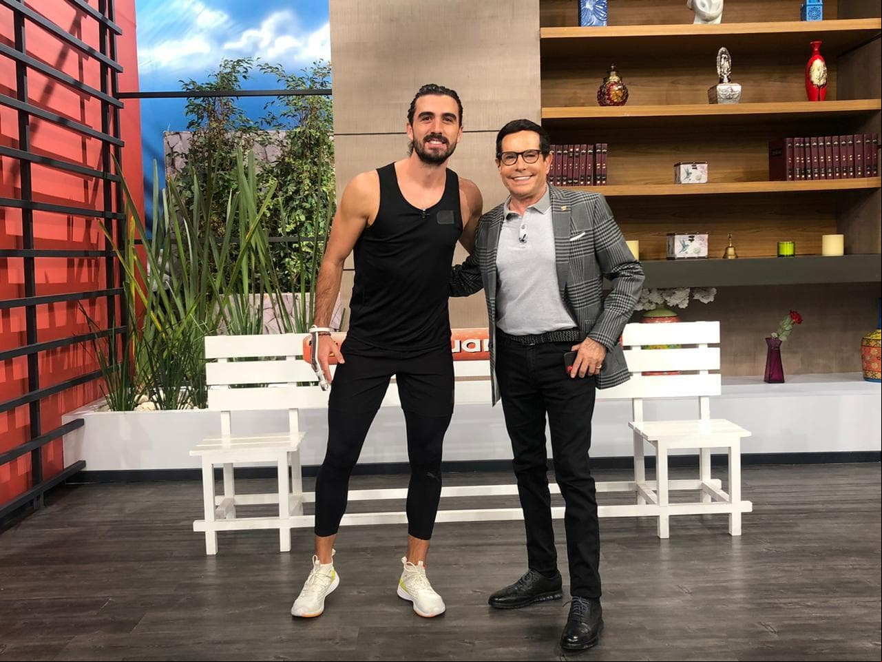 Pepillo presenta a su sobrino Luis Carlos Origel, maestro de fitness, en el programa Hoy