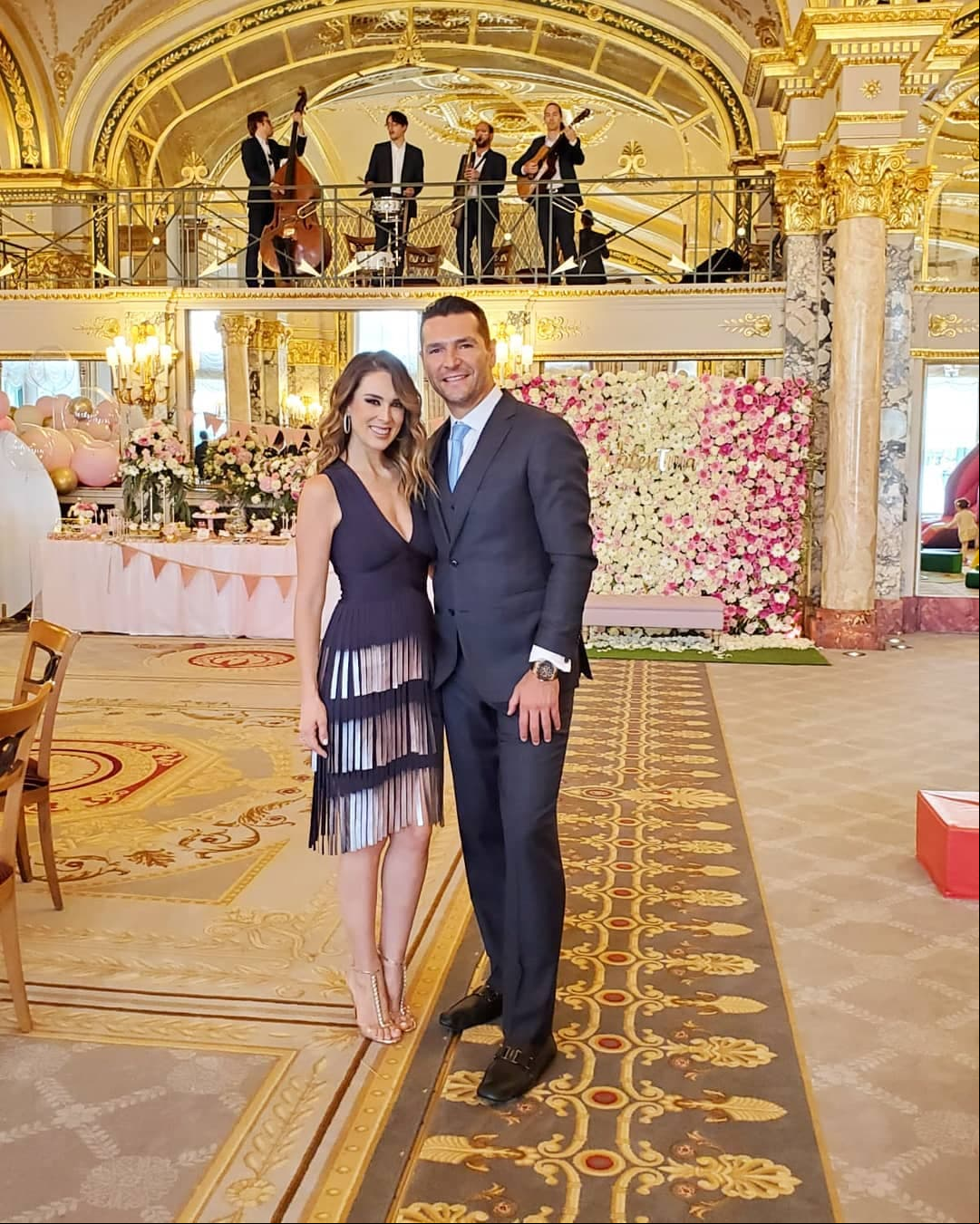 Pastor Maldonado realizó el bautizo de su hija Valentina en ese país, eligiendo a Jacky y a su esposo como los padrinos de la pequeña.