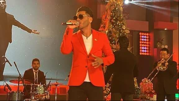 ¡Samo le entra a los villancicos con ‘Santa Claus llegó a la ciudad’!