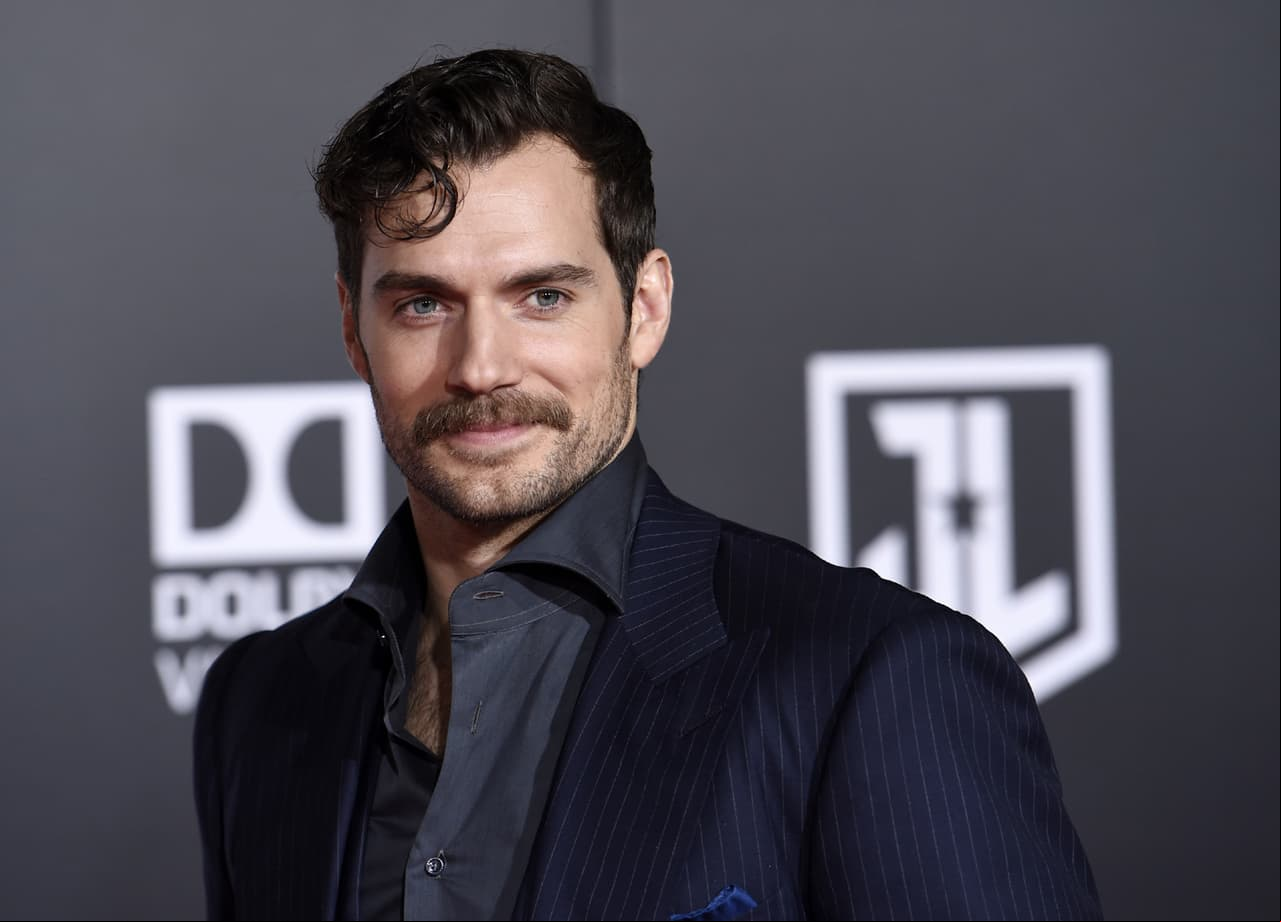 Henry Cavill reacciona así ante la noticia de su ‘muerte’