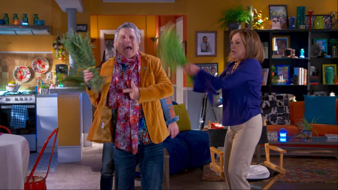 “Sal chamuco de este cuerpo chambeador”: ‘Doña Lorena’ le hace una limpia a ‘Frankie Rivers’