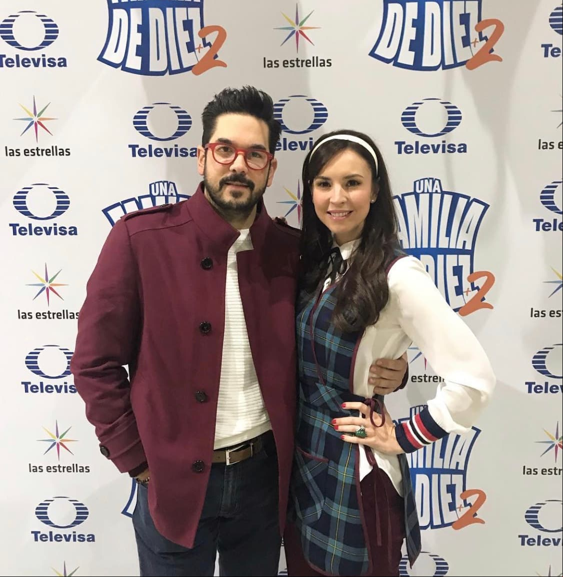Además de ser una de las actrices consentidas de la televisión mexicana, Andrea Torre, quien da vida a 'La Nena' en 'Una Familia de 10', es la orgullosa madre de Regina, Federico y Diego, los tres hijos que ha tenido con su esposo, el productor Pedro Ortíz de Pinedo.