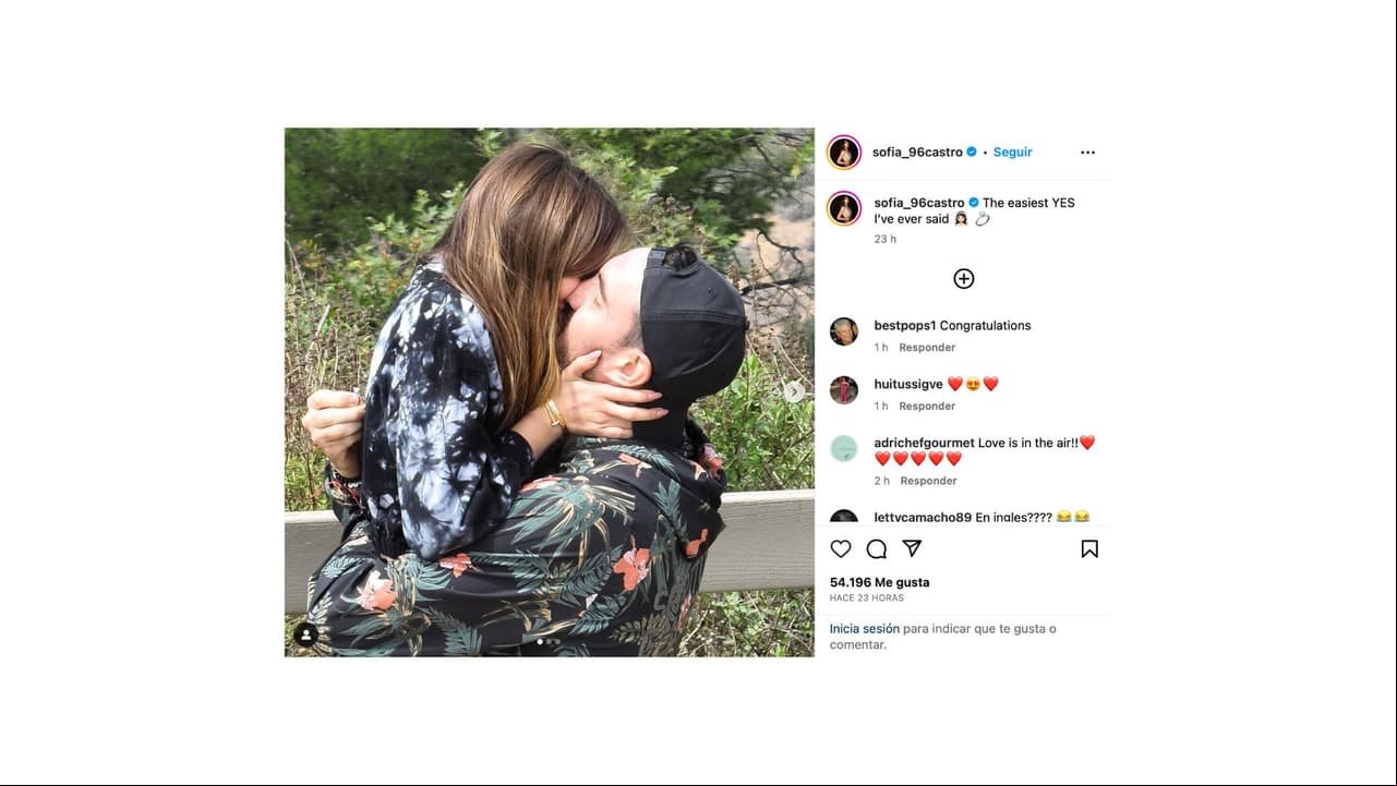 Sofía Castro publicó fotos del día que se comprometió.