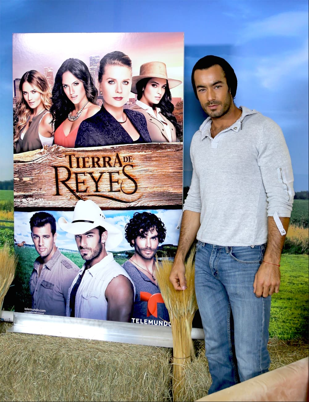 Tras finalizar este melodrama, el actor mexicano decidió probar suerte en otros proyectos, como en la serie ‘Pan Am’ y en las ficciones ‘El Talismán’, ‘El Rosario’, ‘Santa diabla’, ‘Los miserables’ y ‘Tierra de reyes’ entre 2011 y 2015.