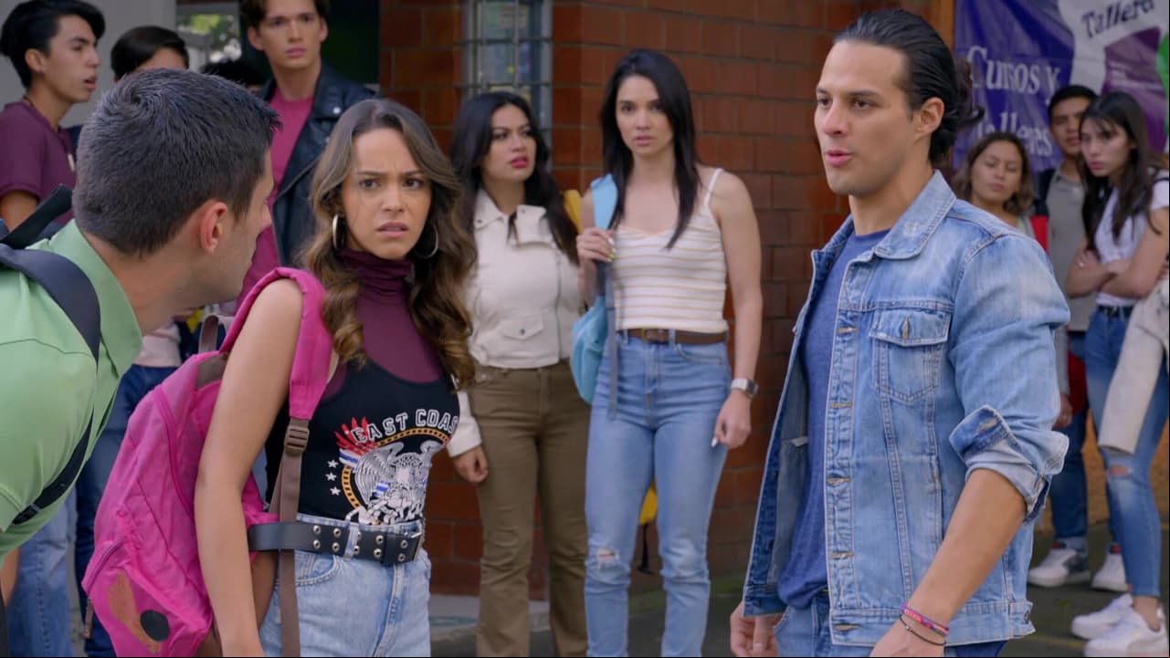 Como dice el dicho: Mario ve al hermano de su mejor amigo con su novia y todos se enfrentan