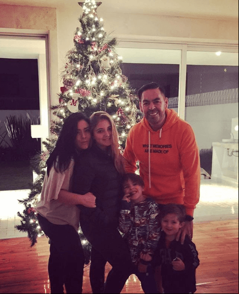 Marichelo adornó con toda su familia. Foto: Instagram