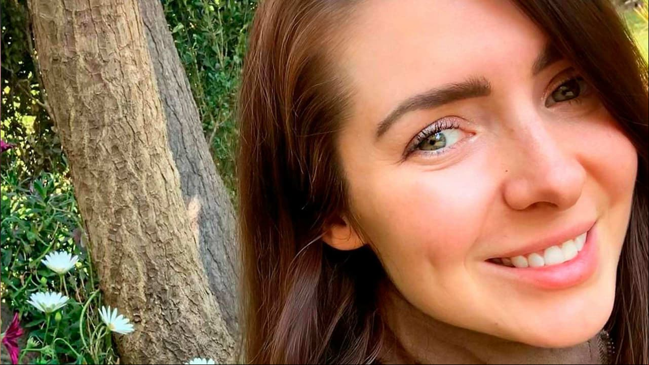 Ariadne Díaz desata rumores de implantes de glúteo tras fotos en bikini y Marcus Ornellas la defiende