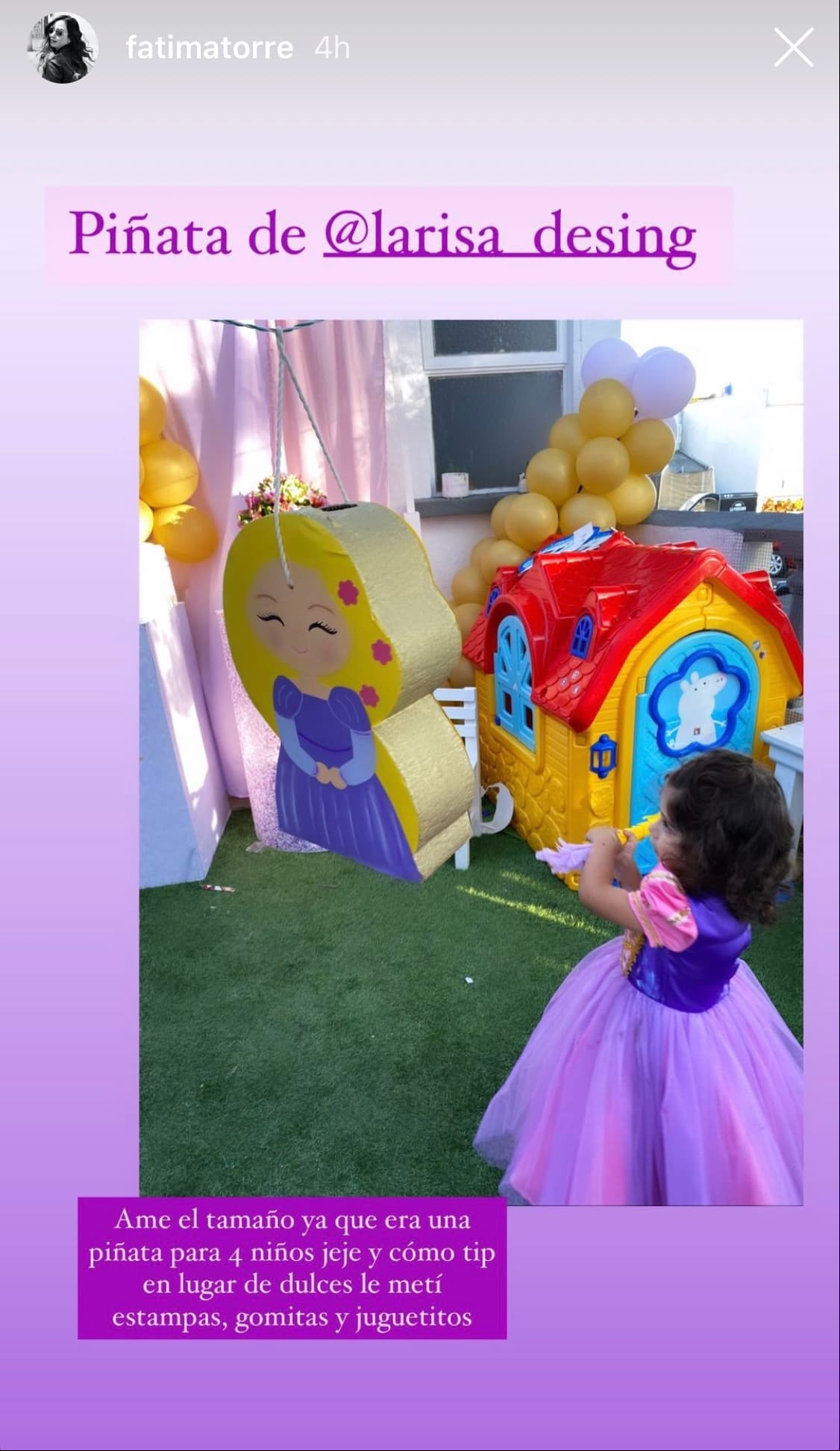 Incluso, la piñata de la fiesta fue de la princesa, pero en una versión infantil de la misma.