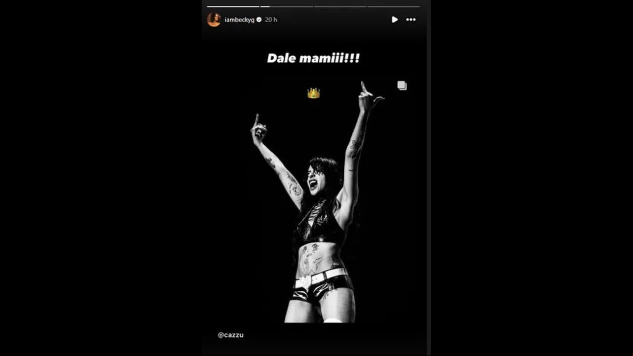 Becky G muestra su apoyo a Cazzu